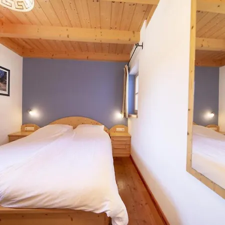 Schoeneben Schiffer Dom wakacyjny