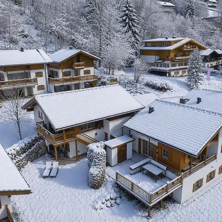 Schoeneben Schiffer Semesterbostad Wald im Pinzgau